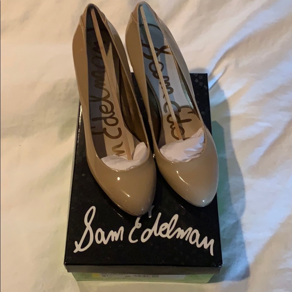 Sam Edelman Camdyn Pumps - Nude Patent size 8.5